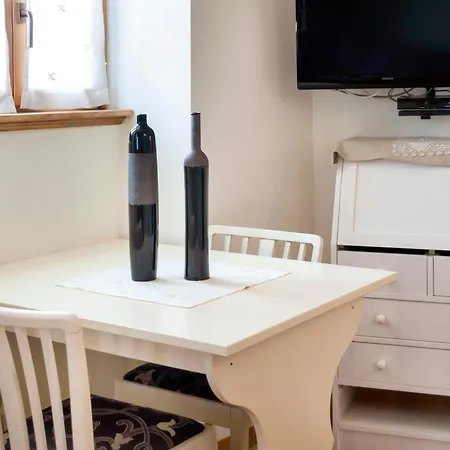Apartman House Lunga Center *